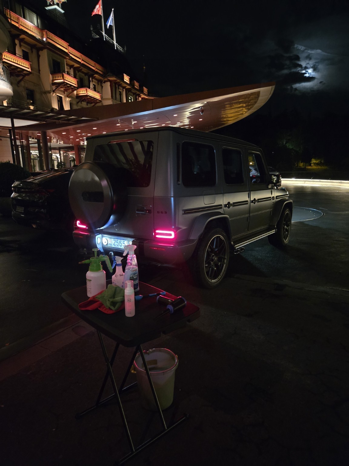 Mercedes G-Klasse bei der Fahrzeugpflege von MG Swiss Detailing am The Dolder Grand